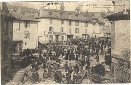 15- Cantal _ Aurillac - Le Marhé Aux Cochons Plac D'Aurinques  Hotel Couderc (3 /09 /1914 - Aurillac