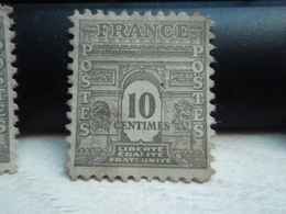 Timbre  Arc De Triomphe De L'Étoile 10 C Tellier = 621- Neuf - 1944-45 Arc De Triomphe