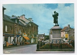Delcampe - - CPM TRUN (61) - Place Du Monument (Magasin BRANDT) - Photo CIM 61.494 - - Trun