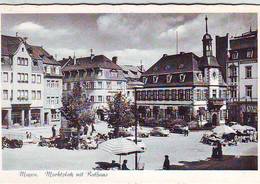 MAYEN . MARKTPLATZ MIT RATHAUS . ANIMEE . VOITURES . CPSM . PF . Editeur GUTMANN - Mayen