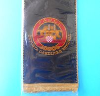 4. GARDIJSKA BRIGADA (Pauci - Split) - Croatia Army OLD LARGER Pennant * MINT * Croatie Armee Kroatien Croazia Croacia - Flags