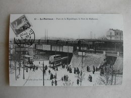 PHOTO Repro De CPA - Train - Le Perreux - Place De La République, Le Pont De Mulhouse - Eisenbahnen
