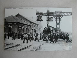 PHOTO Repro De CPA (la Vie Du Rail) - Gare - La Gare De Livry Gargan - Les Quais - Trains