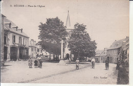 Hèches - Place De L'Église - La Barthe De Neste