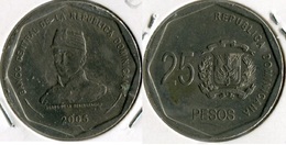 Dominican Republic 25 Pesos 2005 Km#107 - Used - Dominicaanse Republiek