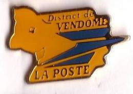 Z203 Pin's PTT La Poste Dictrict De Vendome Loir-et-Cher Achat Immediat - Postes