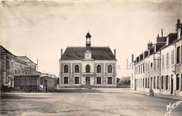 45-CHATILLON-COLOGNY-PLACE DE LA MAIRIE - Chatillon Coligny