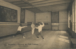 Escrime Fencing Caserne Du Petit Chateau Bruxelles . Salle Armes .  Nels . Envoi à Dampremy - Schermen