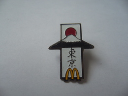 PIN'S PINS  RESTAURANT McDONALD'S JAPON JAPAN ÉDITÉ PAR ARTHUS BERTRAND - McDonald's