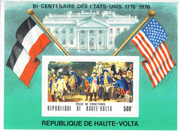 1975 Haute Upper Volta USA Bicentennial Flags Yorktown Souvenir Sheet MNH - Neufs