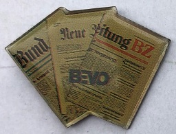 JOURNAL - ZEITUNG - GIORNALE - NEWSPAPER - BERNER ZEITUNG - BZ - BEVO  - SCHWEIZER - SVIZZERO - SUISSE -        (25) - Medias