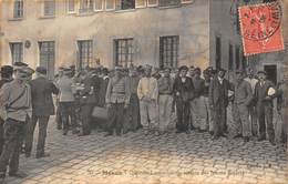 77-MEAUX-QUARTIER LUXEMBOURG , ARRIVEE DES JEUNES SOLDATS - Meaux