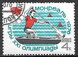 RUSSIE  /  URSS    -  1976 .   CANOE.  Oblitéré. - Kanu