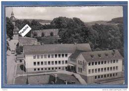 Carte Postale Allemagne Siegen I W.  Blick Von Nikolaikirche Auf Bergschule Und Oberes Schloss - Siegen