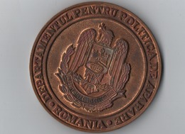 Lourde Médaille Romania   65 Mm X  5 Mm  90 Gr - Autres & Non Classés