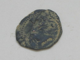 Monnaie En Bronze Romaine à Identifier   **** EN ACHAT IMMEDIAT **** - Autres & Non Classés