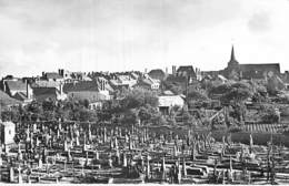 53 - QUELAINES Vue Générale Et Le Cimétière - CPSM Village (2.150 Habitants ) Dentelée Noir Blanc Format CPA - Mayenne - Other & Unclassified