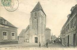 80 SAINT VALERY SUR SOMME - La Place Saint Martin Et La Porte De Nevers - Saint Valery Sur Somme