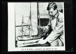 Expo De Londres - Maquette Bateau - Frégate De 1750 - Coupure De Presse (encadré Photo) De 1931 - Boats