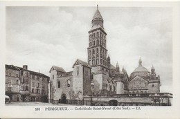 Périgueux - La Cathédrale St Front (Coté Sud)    - Carte Non écrite - Périgueux