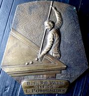 BILLARD TROPHEE EN BRONZE DE CHAMPION DE BILLARD DECERNE A  B C DE VALK L POSSEMIERS 1934 SIGNE MARTENS - Bronzen