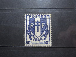 VEND BEAU TIMBRE FRANCE N° 673 , SURENCRE !!! - Oblitérés