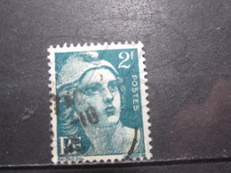 VEND BEAU TIMBRE FRANCE N° 713 , FOND LIGNE !!! (n) - Used Stamps