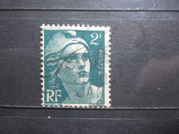 VEND BEAU TIMBRE FRANCE N° 713 , FOND LIGNE !!! (o) - Used Stamps