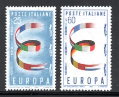 ITALIE 744 745 NEUFS** COTE 2020 : 6 € - 1957