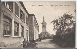 CPA - 39 - Jura - Villers Farlay - L' Eglise Et Les Ecoles - Villers Farlay