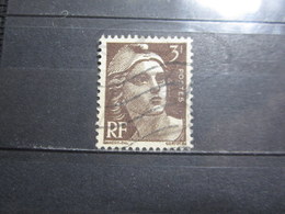 VEND BEAU TIMBRE FRANCE N° 715 , FOND LIGNE !!! (f) - Oblitérés