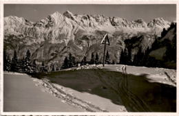 Flums: Beim Molserkreuz Mit Sichelkamm (527) * 20. 2. 1937 - Flums