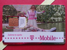 SLOVAKIA SIM GSM T MOBILE Girl Cut Chip - Numbers Front USIM RARE MINT (BH1219b - Slovaquie