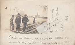 Carte Postée De SAINT-BONIFACE - Pêche Sur Les Bords De La Rivière Rouge En 1907   ( Carte Photo ) - Andere & Zonder Classificatie