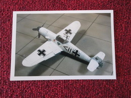 CAGI3 Format Carte Postale Env 15x10cm : SUPERBE (TIRAGE UNIQUE) PHOTO MAQUETTE PLASTIQUE 1/48e ME-109G CAMO HIVERNAL - Airplanes