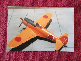 CAGI3 Format Carte Postale Env 15x10cm : SUPERBE (TIRAGE UNIQUE) PHOTO MAQUETTE PLASTIQUE 1/48e AVION JAP'  ORANGE - Airplanes