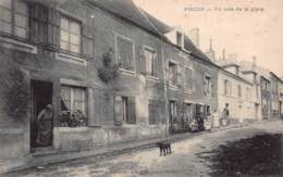 95 - Val D'Oise - 10244 - PISCOP - Un Coin De La Place - - Pontcelles