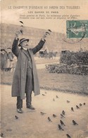 PARIS-75001-JARDIN DES TUILERIES, LE CHARMEUR D'OISEAUX AUX TUILERIES - Paris (01)