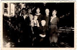 Carte Photo Originale Portrait De Famille Pour Les 90 Ans De Schelde Wurd à Wismar Ville En Allemagne En 1944 - Geïdentificeerde Personen