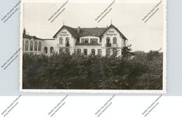 2242 BÜSUM, Hotel Seegarten, Photo-AK - Buesum