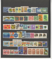 /!\ 7155 - Nations Unies (New York, Geneve) : 203 Timbres + 2 Blocs - Collections, Lots & Séries