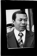 Photo De Presse  Politique MADAGASCAR . DIDIER RATSIRAKA  Chef D'état De  MADADASCAR  Reçu à L'élysée 1978 - Personas Identificadas