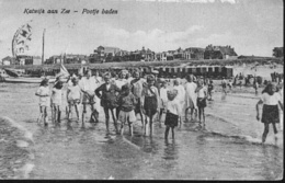 Nederland Holland Pays Bas Katwijk Veel Kinderen In Het Water - Katwijk (aan Zee)