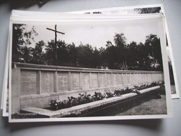 Nederland Holland Pays Bas Vught Met Monument Gefusilleerden - Vught