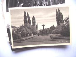 Nederland Holland Pays Bas Heerlen Tempsplein Met Beeld En Kerk - Heerlen