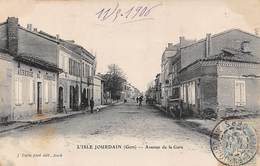L'Isle  Jourdain          32       Avenue De La Gare. Auberge Du Commerce            (Voir Scan) - Otros & Sin Clasificación