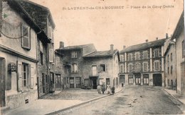 SAINT LAURENT DE CHAMOUSSET ( 69 ) - Place De La Cour-Denis . - Saint-Laurent-de-Chamousset