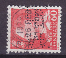 Denmark Perfin Perforé Lochung (L18) 'LB Vt.' Landmandsbanken, Vesterbro Torv, København Fr. IX. Stamp(2 Scans) - Plaatfouten En Curiosa