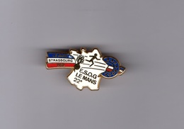 Pin's Police Sport / ESOG Ecole Sous Officiers Gendarmerie Le Mans Strasbourg 1992 22e (zamac Doré Signé AMC) - Police