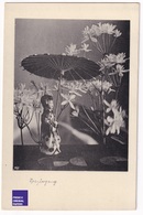 Carte Postale Rovino Jouet Poupée Asiatique Japon Chine Ombrelle Mode - Vintage Toy Doll Japan Asia China A34-80 - Jeux Et Jouets